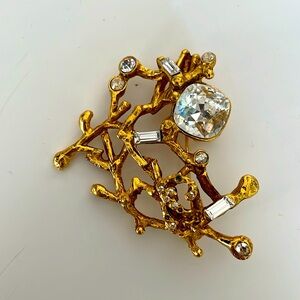 Christian Lacroix Pin/Pendant